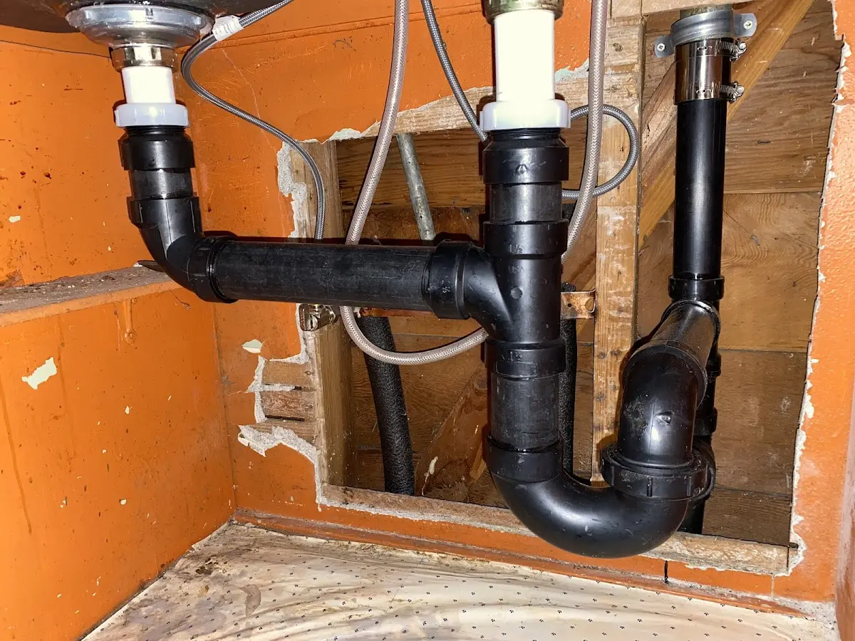 Professional Pipe Bursting equipment and tools on the job in High Ridge